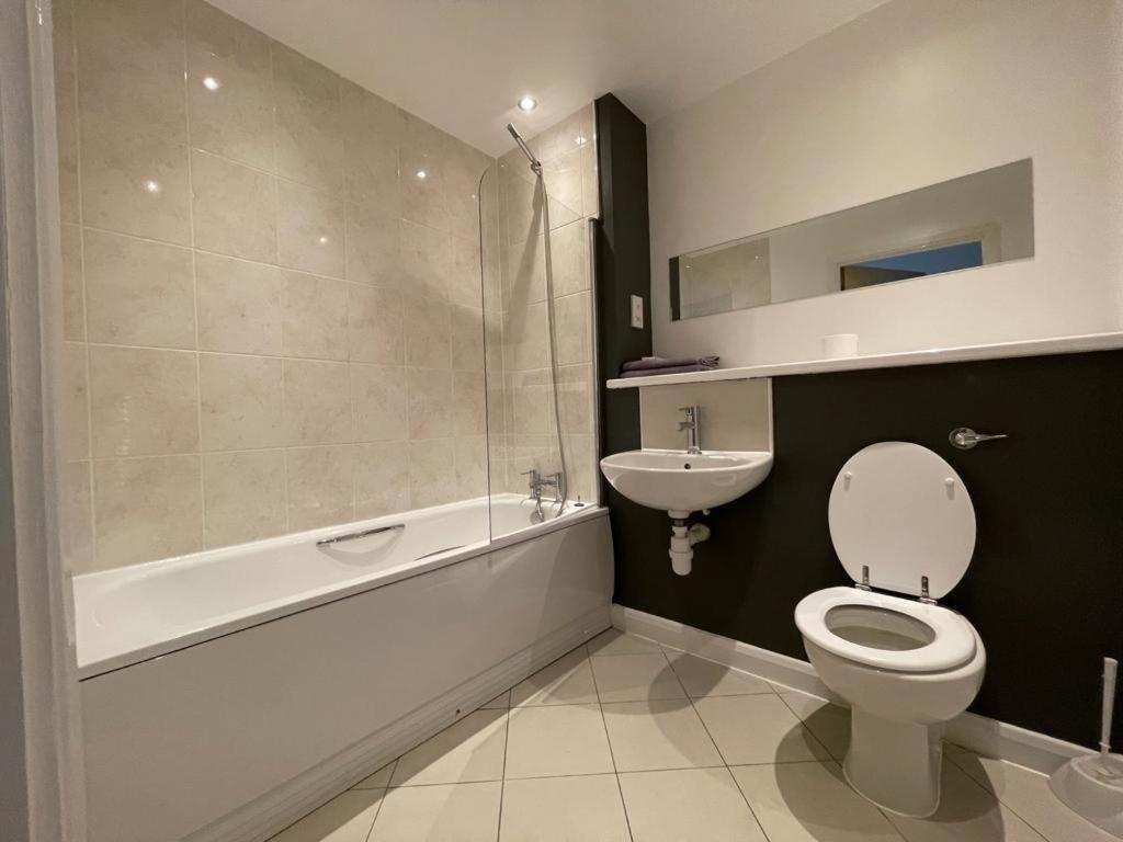 Birmingham Luxury Apartment Екстер'єр фото